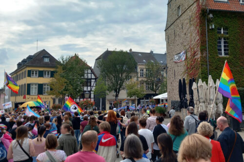 Impression: Demozug am Marktplatz